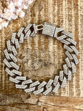 Men’s Miami Cuban Chain Silver Tone Bracelet with Rhinestones